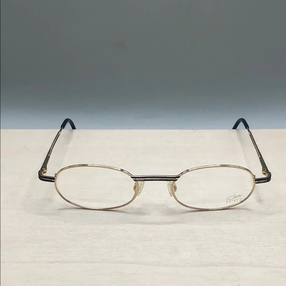 Vintage CAZAL Germany Mod1142 49-20-135 Oval Gold Full Rim Glasses Classy